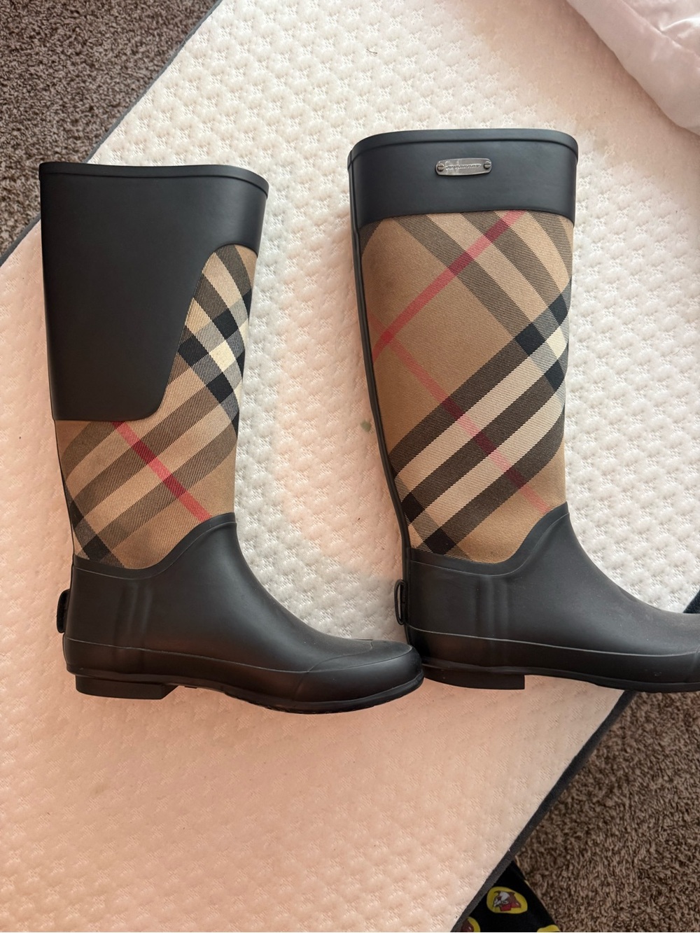 Burberry Tan Nova Check Tall Rain Boots with Black Trim - Picture 2 of 4